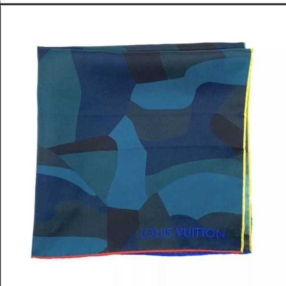 Louis Vuitton Silk Scarf Bandana Neck Scarf Camo - Picture 4 of 9